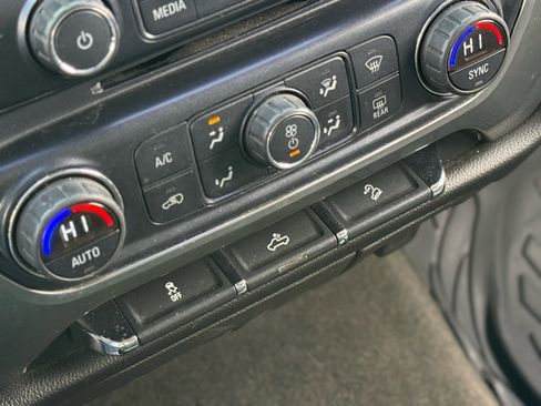 Used 2016 Chevrolet Silverado 1500 LT w/ All Star Edition image 32