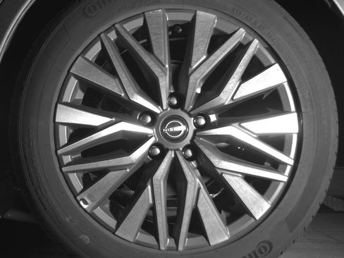 Used 2025 Nissan Altima 2.5 SV image 14