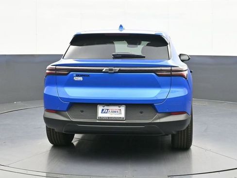 New 2026 Chevrolet Equinox EV LT w/ Midnight Package FWD image 10