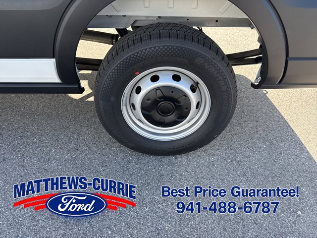 New 2027 Ford Transit 250 148 Medium Roof RWD image 12
