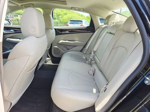 Used 2017 Buick LaCrosse Premium w/ Driver Confidence Package #2 FWD image 17