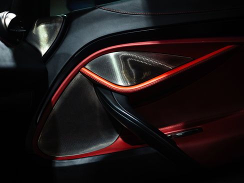 Used 2018 McLaren 720S Performance image 45