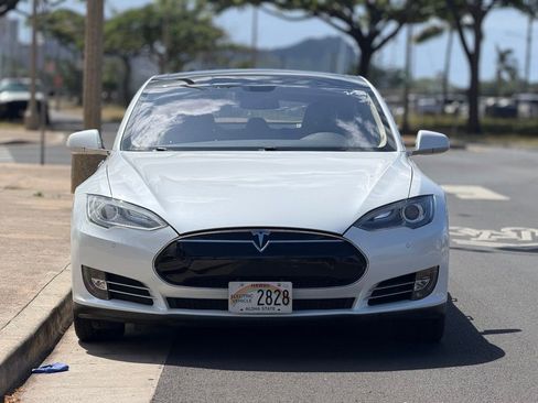 Used 2013 Tesla Model S RWD image 7