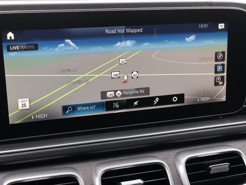 Used 2021 Mercedes-Benz GLS 450 4MATIC image 23