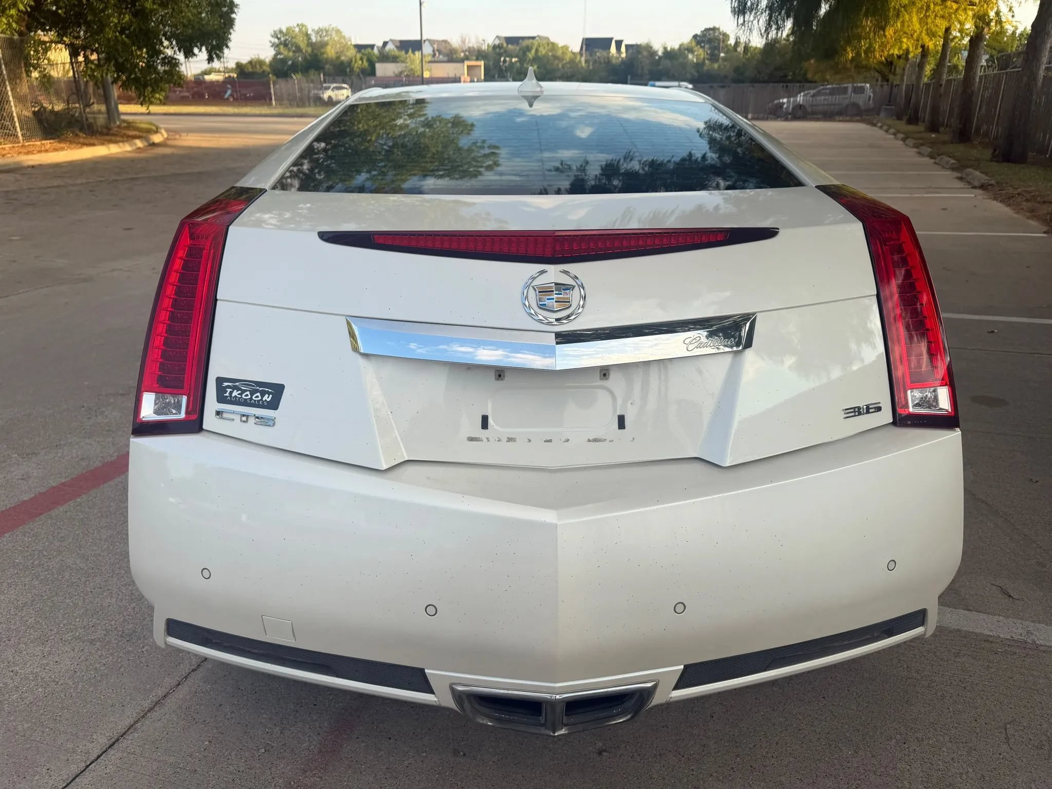 Used 2013 Cadillac CTS Coupe RWD image 6