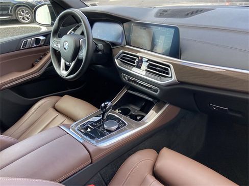 Certified 2022 BMW X5 xDrive40i w/ Premium Package image 27
