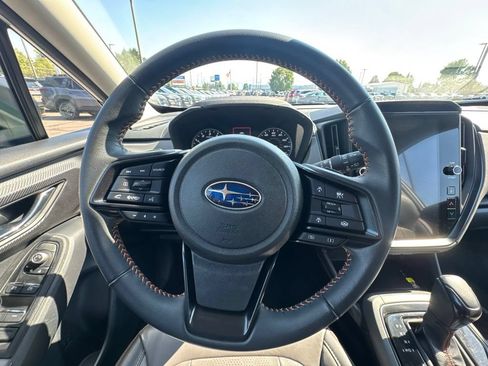 Used 2024 Subaru Crosstrek 2.5i Limited w/ Crosstrek Mirror Package AWD/4WD image 21