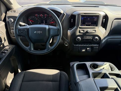 Used 2025 Chevrolet Silverado 1500 Custom Trail Boss image 10