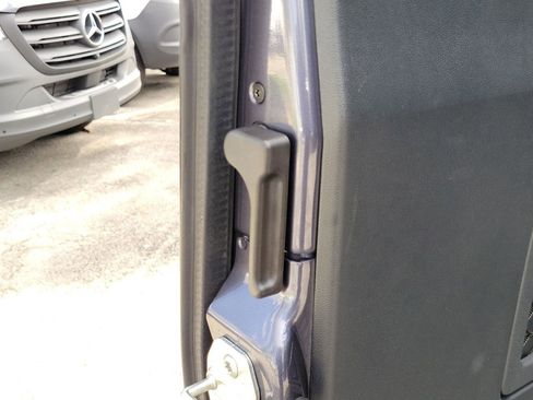 New 2025 Mercedes-Benz Sprinter 2500 image 11