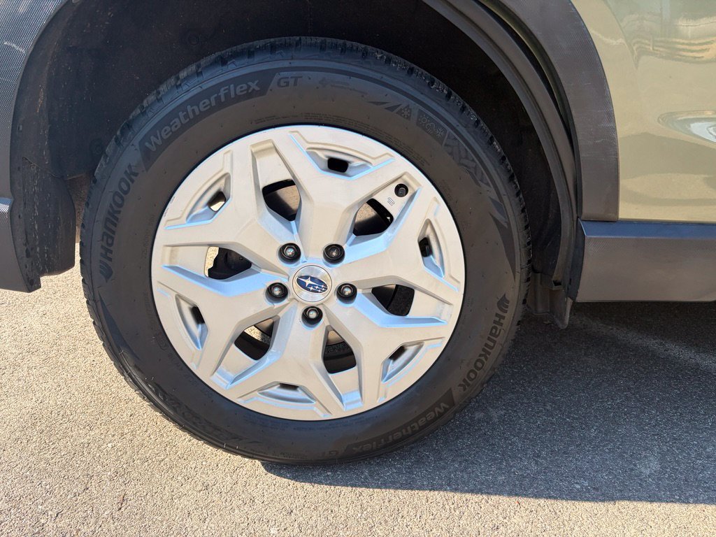 Used 2020 Subaru Forester w/ Alloy Wheel Package AWD/4WD image 10