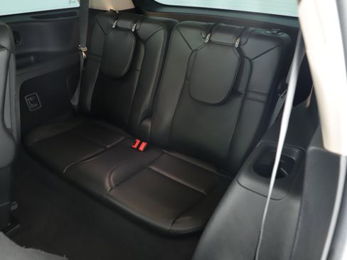 Used 2023 Lincoln Aviator 2WD w/ Premium Package image 21