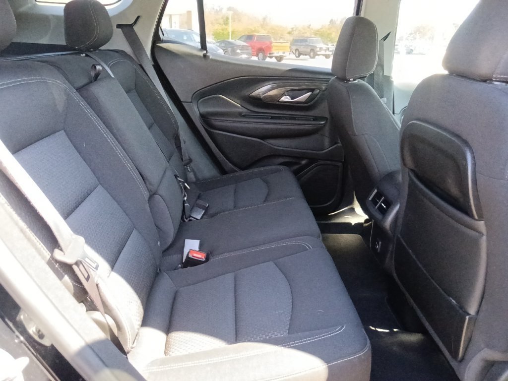 Used 2022 GMC Terrain SLE w/ Elevation Edition FWD image 29