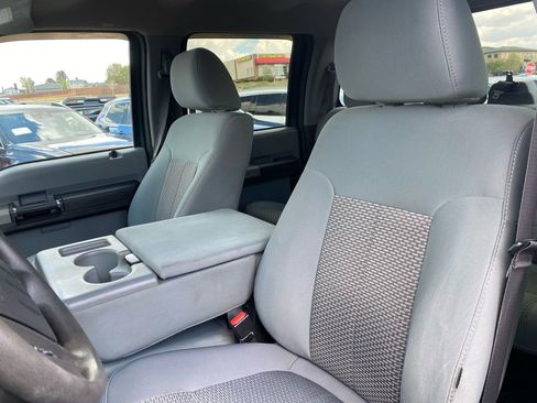 Used 2011 Ford F350 XLT w/ XLT Interior Pkg AWD/4WD image 11