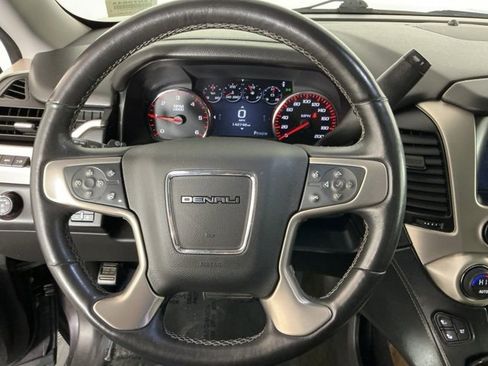 Used 2015 GMC Yukon Denali image 15