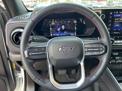 Used 2023 Chevrolet Colorado Z71 w/ Z71 Convenience Package 2 image 17