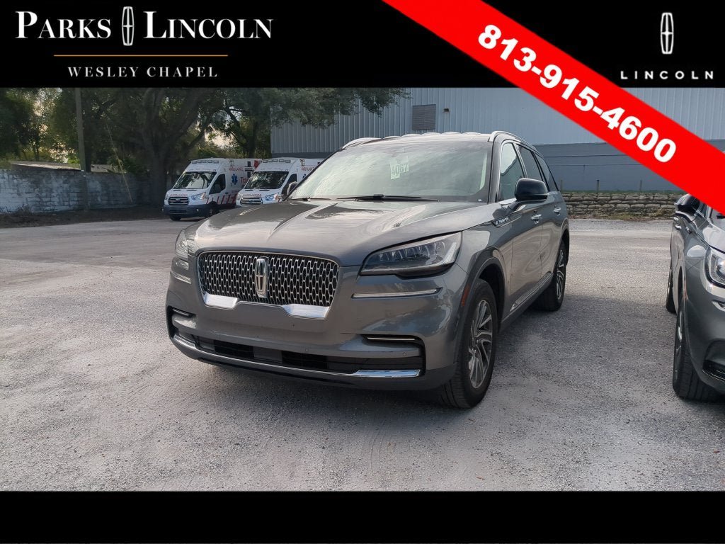 Used 2023 Lincoln Aviator AWD image 9