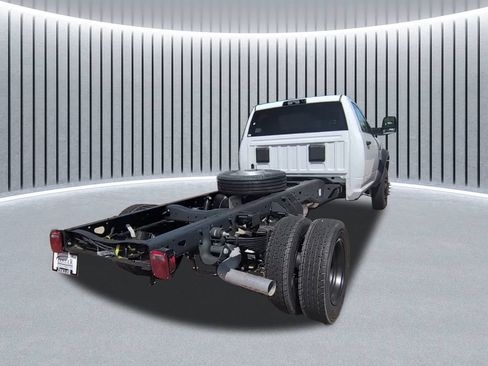 New 2026 RAM 4500 Tradesman AWD/4WD image 9