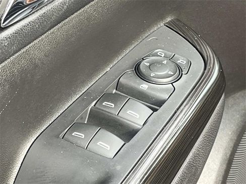 Used 2018 GMC Acadia SLT image 24