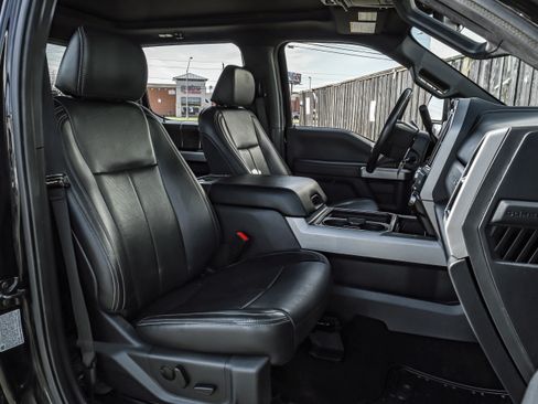 Used 2022 Ford F450 Lariat w/ Chrome Package image 34