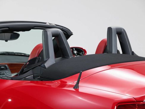 Used 2007 BMW M Roadster image 28