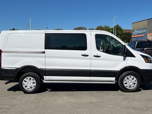 Certified 2025 Ford Transit 250 Low Roof w/ Exterior Upgrade Package RWD image 3