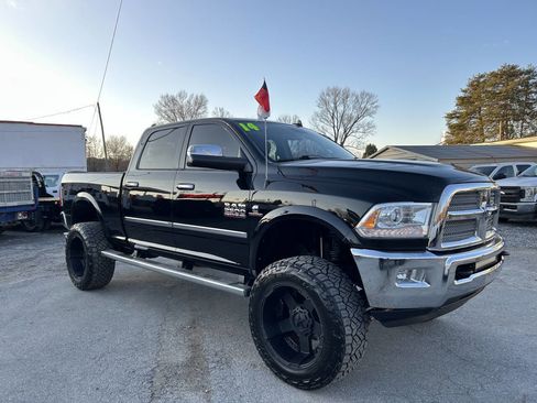 Used 2014 RAM 2500 Limited image 4
