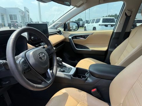 Used 2024 Toyota RAV4 XLE Premium w/ Weather Package AWD/4WD image 4