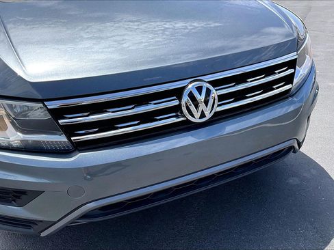 Used 2019 Volkswagen Tiguan S FWD image 28