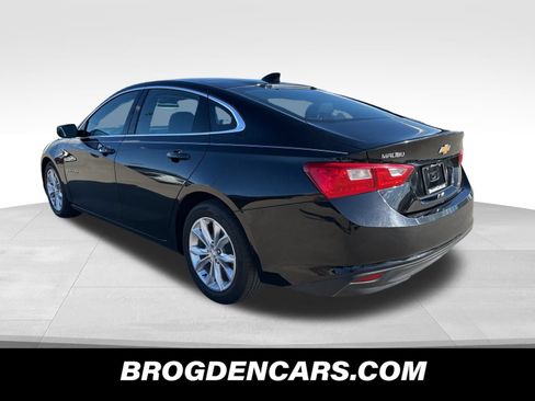 Used 2023 Chevrolet Malibu LT FWD image 5