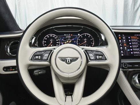 Used 2022 Bentley Continental GT image 37