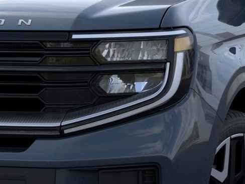 New 2025 Ford Expedition Max Platinum w/ Platinum Ultimate Package image 18