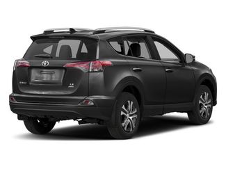 Used 2017 Toyota RAV4 LE w/ All Weather Liner Package AWD/4WD video 2