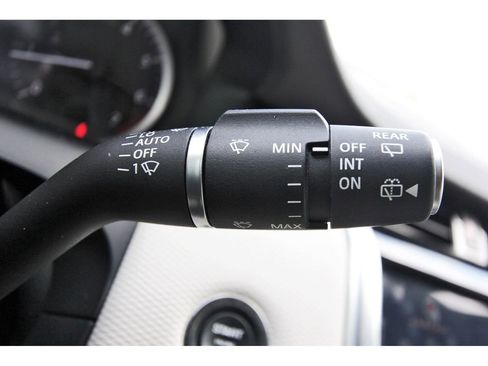 Used 2023 Land Rover Discovery Sport S R-Dynamic image 12