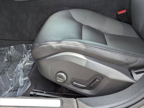 Used 2024 Volvo S60 B5 Plus w/ Climate Package FWD image 22
