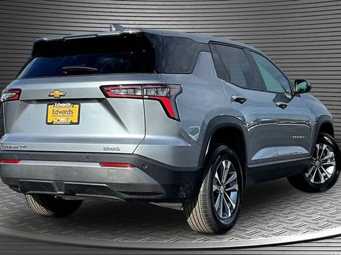 Used 2025 Chevrolet Equinox LT AWD/4WD image 6