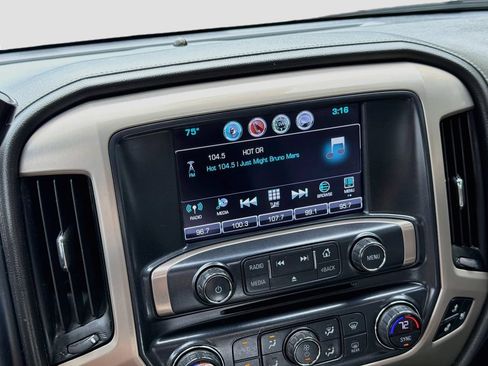 Used 2017 GMC Sierra 1500 Denali AWD/4WD image 16