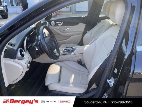 Used 2016 Mercedes-Benz C 300 4MATIC Sedan image 7