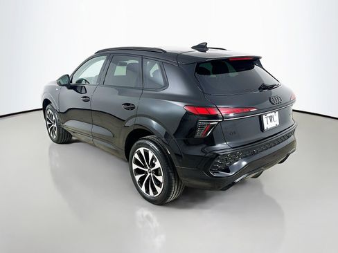 New 2026 Audi Q3 quattro 2.0T AWD/4WD image 7