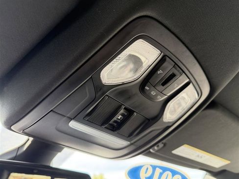 Used 2019 RAM 1500 Big Horn image 10