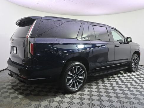 Used 2024 Cadillac Escalade ESV Sport w/ Touring Package AWD/4WD image 7
