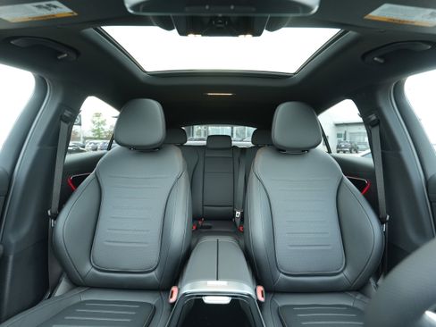 New 2026 Mercedes-Benz GLC 300 4MATIC image 33