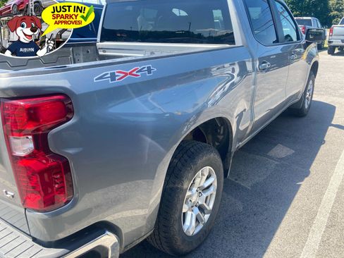 Used 2024 Chevrolet Silverado 1500 LT AWD/4WD image 5