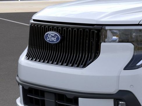 Used 2026 Ford Maverick Lobo AWD/4WD image 18