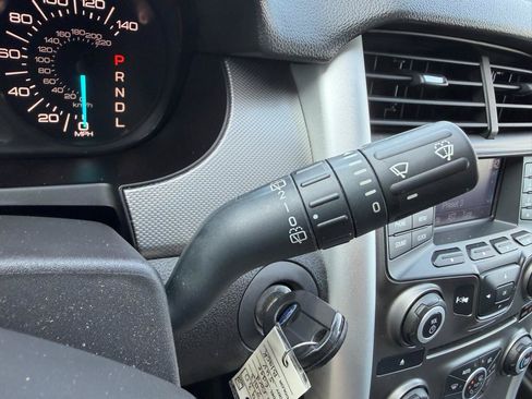 Used 2013 Ford Edge SEL FWD image 27