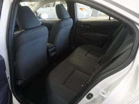 Used 2024 Toyota Corolla LE FWD image 19
