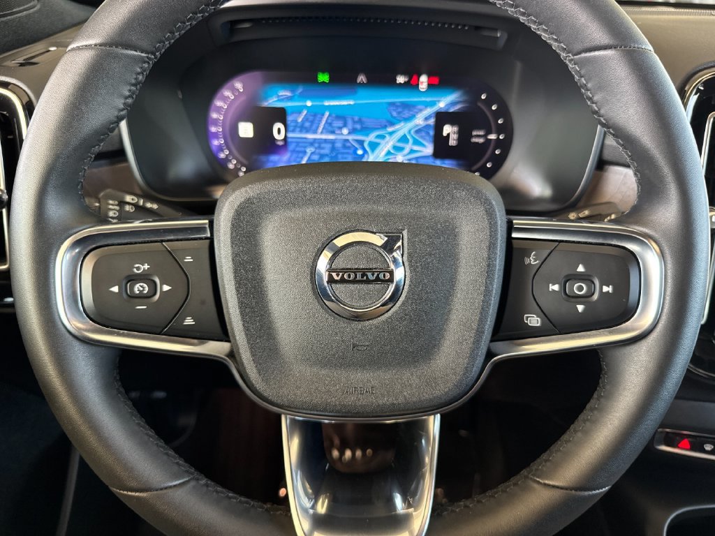 Certified 2023 Volvo C40 P8 Recharge Ultimate w/ Protection Package Premier AWD/4WD image 22