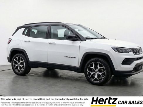 Used 2025 Jeep Compass Limited AWD/4WD image 1