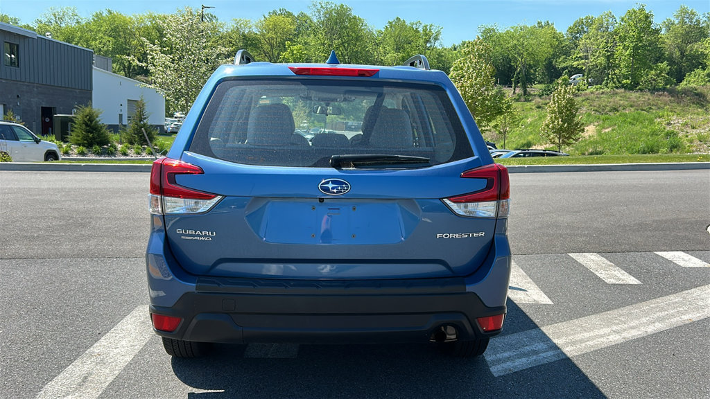 Used 2023 Subaru Forester AWD/4WD image 5