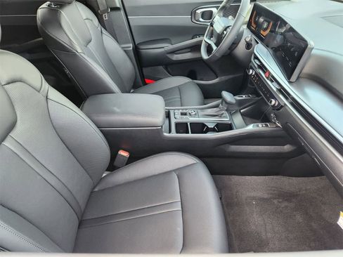 New 2026 Kia Sorento S image 13