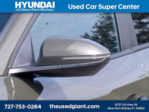Used 2025 Hyundai Santa Cruz SEL FWD image 11